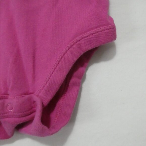 Y2K | BABY GAP - Infant | 12-18 months | Vibrant Pink Baby Bodysuit - Picture 9 of 16